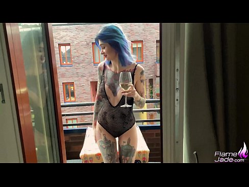 ❤️ Ragazza tremenda chì succhia cù una bocca è cazzo appassionatamente sottu à u celu apertu ❤❌ Porno vk à porn co.bencoineth.top ️❤